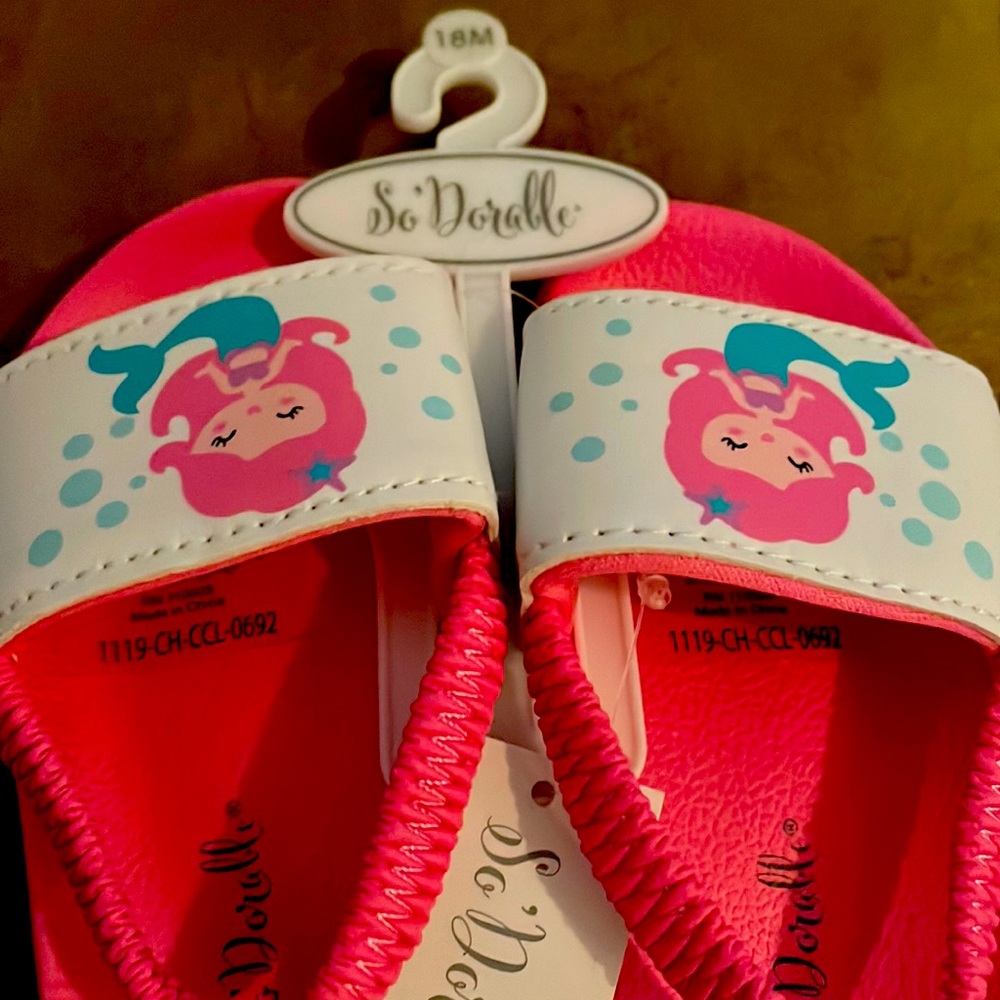 Brand new with tag size 18 months pretty prints steppe mermaid sandals
